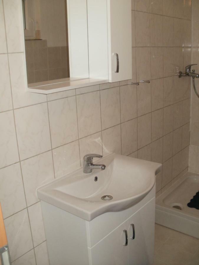 Apartments & Rooms Neno Tribanj-Kruscica Exterior photo